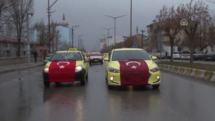 Muşlu Taksicilerden Zeytin Dalı Harekatı'na Destek