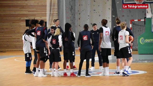 Landerneau. Sous le charmes de l'équipe de France de basket féminin