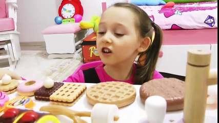 ÖYKÜ PASTALARI GÖRÜNCE ÇOK SEVİNDİ Learn colors with finger family song Nurser Rhymes