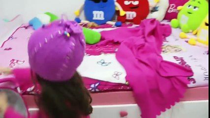 ÖYKÜNÜN KOSTÜMLERİ The Costumes Go, Funny and Fun Kids Videos