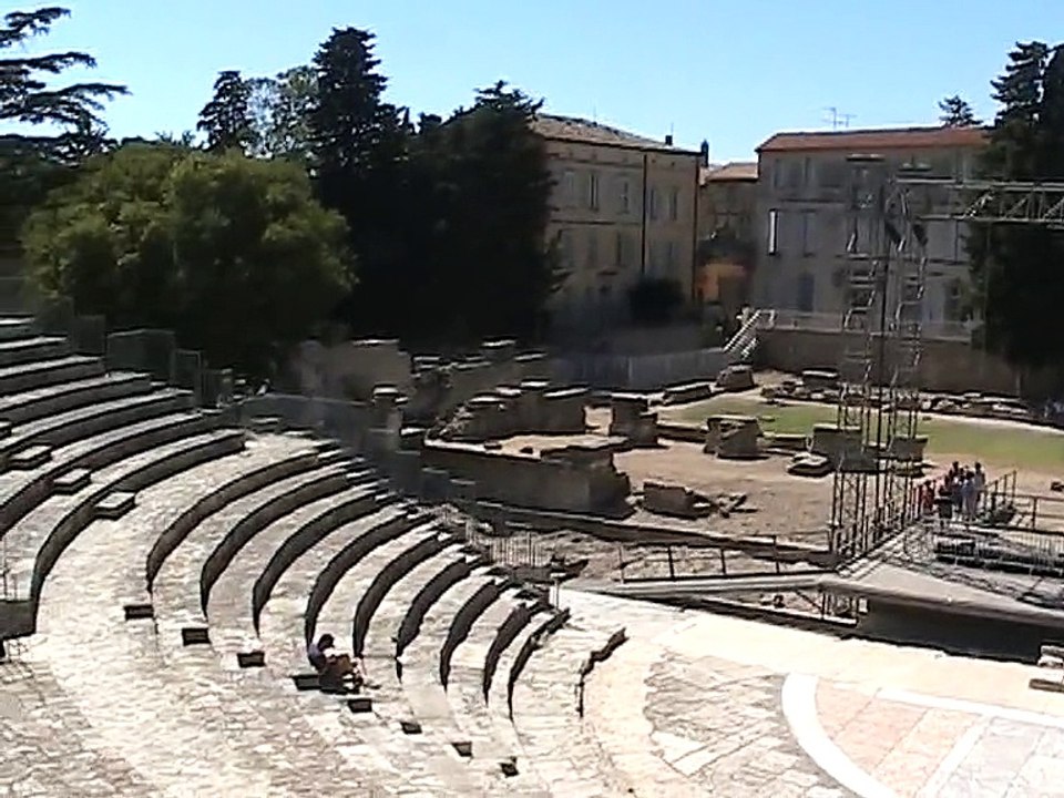 Arles-Théatre antique (2)