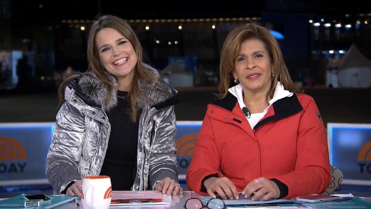 Hoda Kotb & Savannah Guthrie Gush Over Chloe Kim
