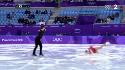 JO 2018: Patinage artistique couple - Chute impressionnante de la coréenne Kyueun Kim lors de ces jeux olympiques à PyeongChang