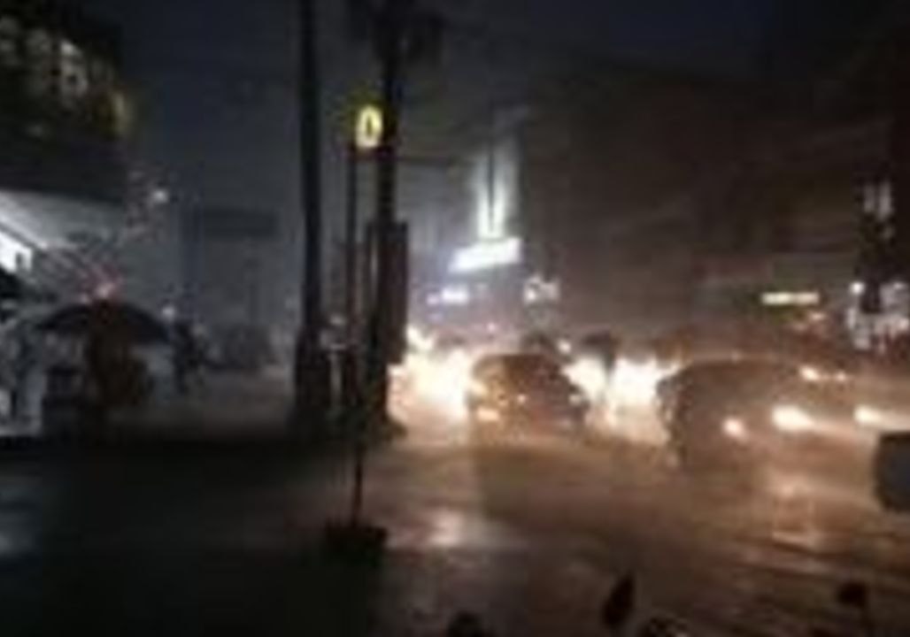 Tropical Storm Sanba Brings Driving Rain to Tagbilaran City