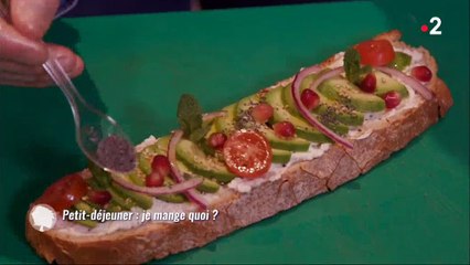 Comment casser la routine du petit-déjeuner en faisant "light" ? Une nutritionniste répond ! Regardez