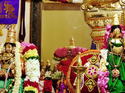 Ancient Vedic Chants (Sanskrit) That Enlighten - 'Pancha Suktham' (Nithyaparayana & Thirumanjanam)