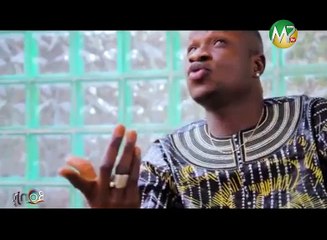 BONJOUR LE MALI - LES FEMMES ARTISTES AU MALI ET LEUR HABILLEMENT