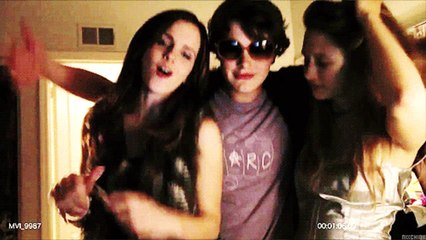 PRIYA PRAKASH VARRIER'S GOES VIRAL || VALENTINE'S SPECIAL