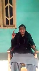 Sher circus k they...... Funny Song Mere Rashke Qamar on Nawaz Sharif