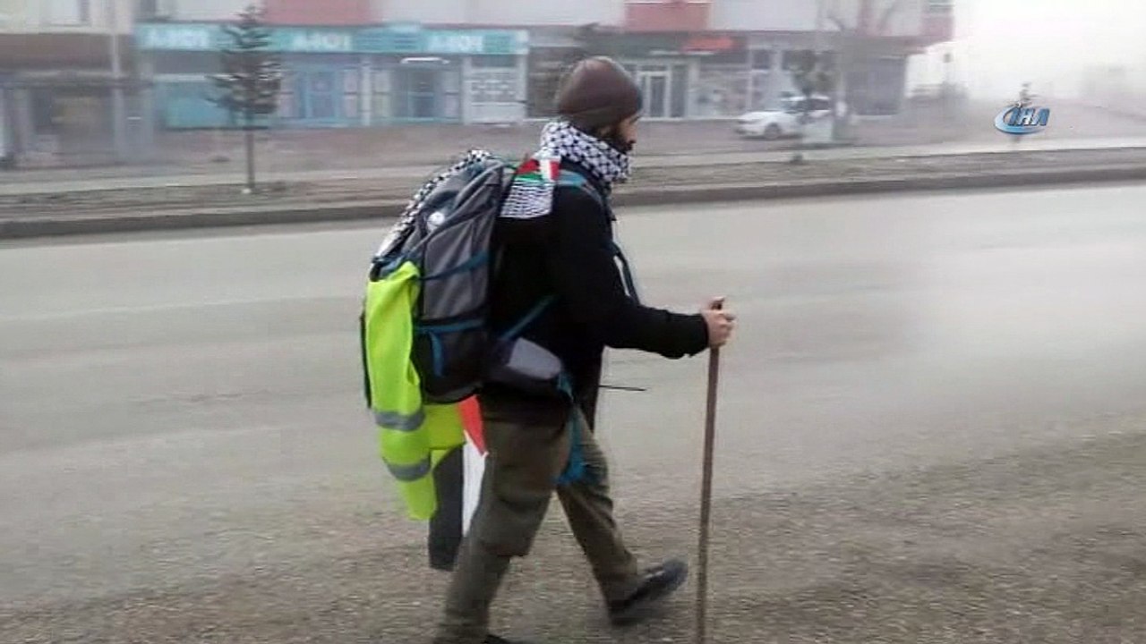 Filistin’deki zulme dikkat çekmek için 54 gün yürüdü