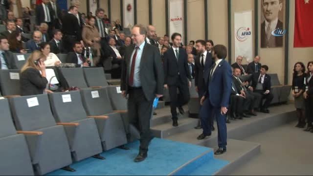 Afad'ın Kurumsal Kapasitesini Güçlendirmeyi ve Afet ve Acil Durum Yönetim Sistemini Geliştirmeyi...