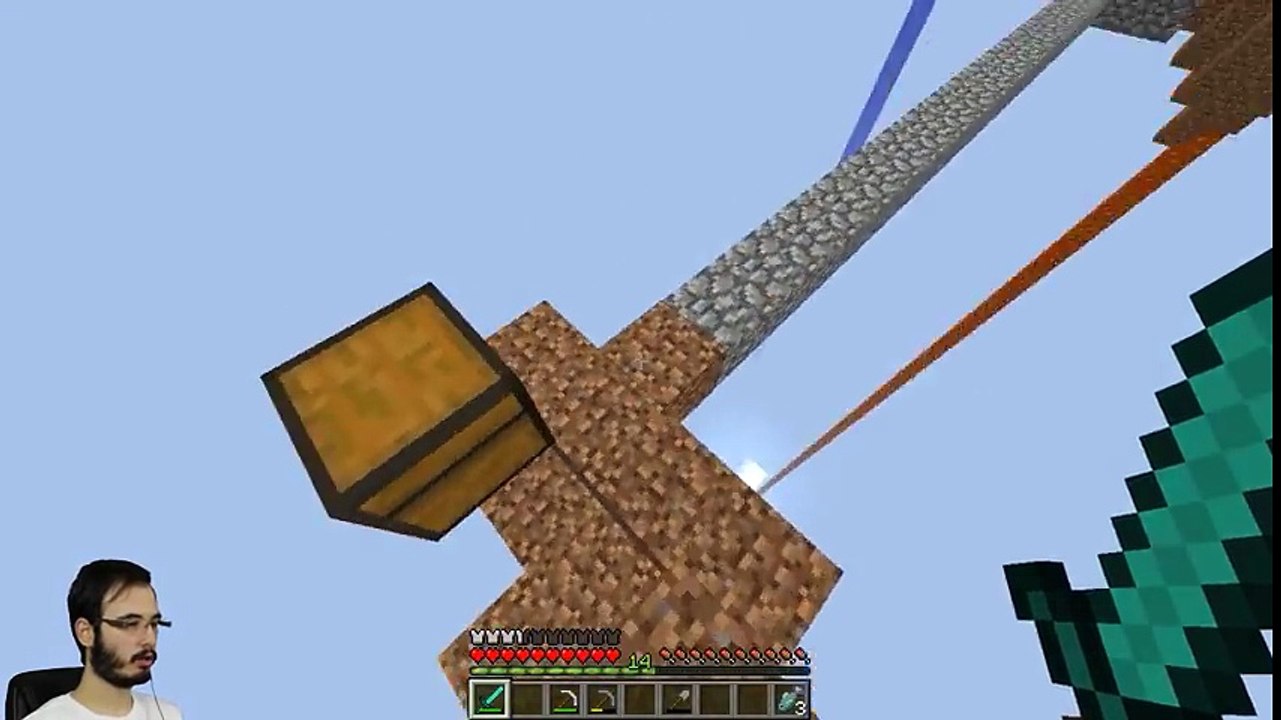 MİNECRAFT EN KÜÇÜK UÇAN ADALARDAN KAÇIŞ #4