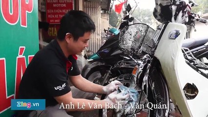 Hàng rửa xe đông khách, giá tăng gấp đôi trong ngày 29 Tết