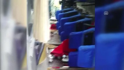 Yolcu Midibüsü Devrildi: 9 Yaralı