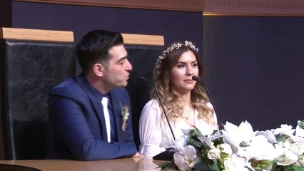 Sevgililer Günü'nde Nikaha Karikatür Hediyesi