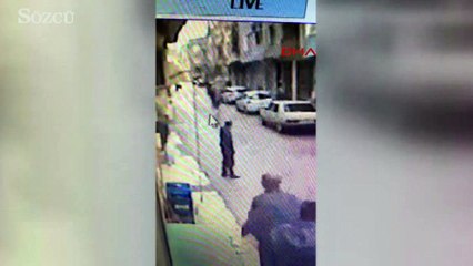 İnternet kafede kalbinden bıçaklanarak öldürüldü