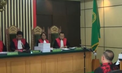 3 Terdakwa Kasus Suap RAPBD Jambi Jalani Sidang
