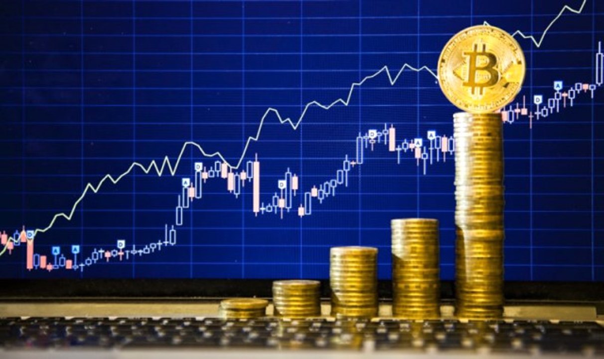 Bitcoin, 9 Bin Doları Aştı