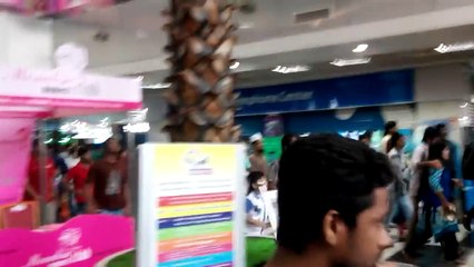 ভূমিকম্পে বসুন্ধরা সিটি- Earthquake in Bashundhara City, Bangladesh