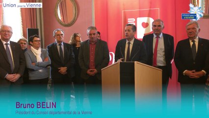 Bruno BELIN, Président du Département de la Vienne et Gilbert FAVREAU, Président du Département des Deux-Sèvres présentent "le Poitou au Salon International de l'Agriculture"