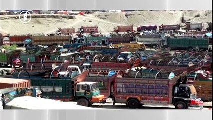 نظامیان پاکستانی موترهای صادرات افغانستان را متوقف کرده اند ، ....