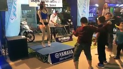 los niños de hoy en dia son muy precoces