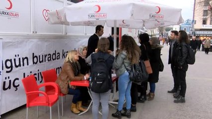 Lösemi Hastası Utku'ya Umut Olmak İçin Sıraya Girdiler