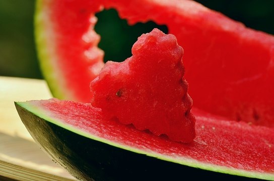LA SANDIA BENEFICIOS PROPIEDADES Y RICAS Y NUTRITIVAS RECETAS, MUY BUENAS PARA LA SALUD