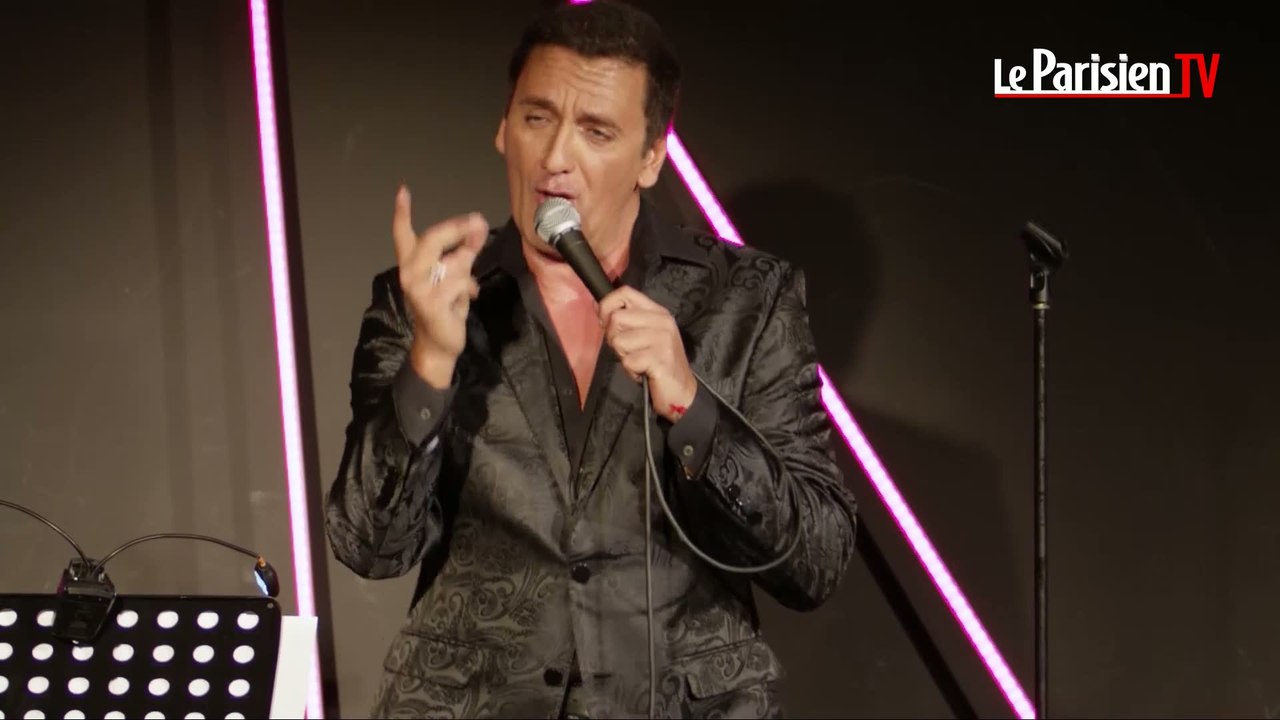Dany Brillant chante « C’est l’amour qui rend heureux »