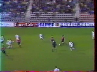 11/12/93 : Pierre-Yves André (84') : Rennes - Sedan (1-0)