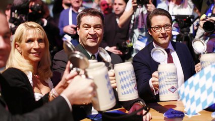 Politischer Aschermittwoch: Einschenken und austeilen