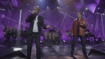 Emmanuel presenta un disco en acústico que recopila grandes éxitos