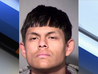 PD: Potential car thief fails at stick shift - ABC15 Crime