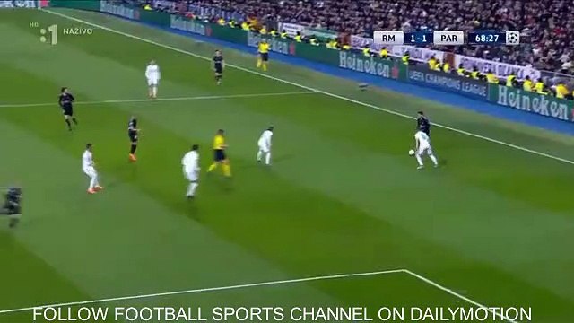 Real Madrid - PSG : Neymar hits referee Gianluca Rocchi in the head
