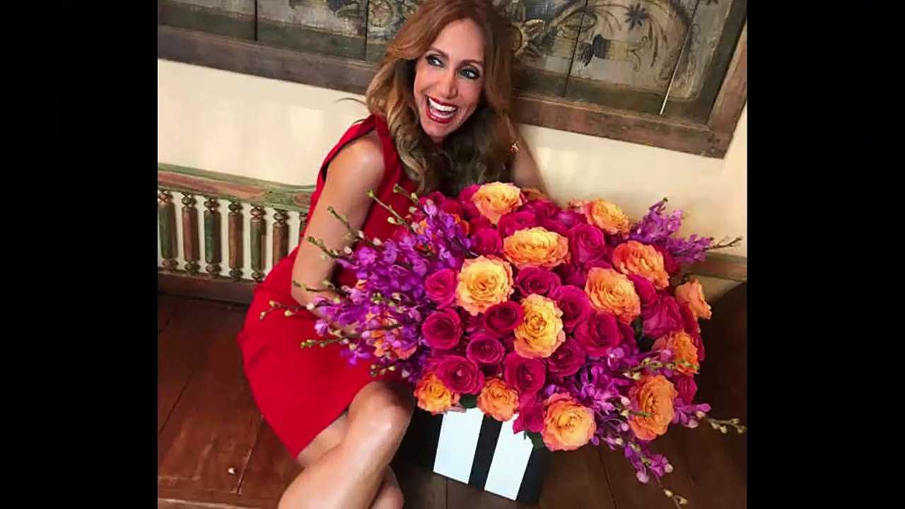 LILI ESTEFAN, EN SU PRIMER DÍA DE SAN VALENTÍN COMO SOLTERA - ENTERATE 2018.