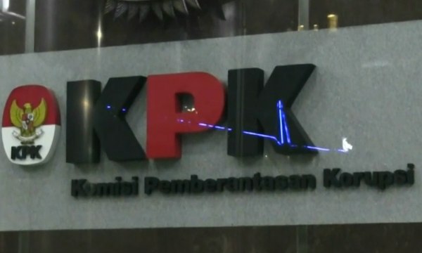 OTT Lampung, KPK Temukan Rp 1 M dalam Kardus!