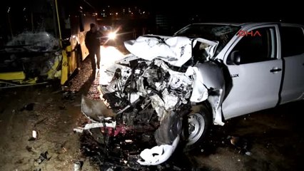 Bursa'da Otobüs ile Pikap Çarpıştı: 1 Ölü, 2 Yaralı