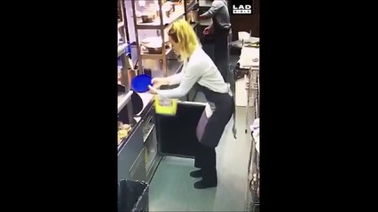 Quand c'est pas ton jour... Ahaha la pauvre