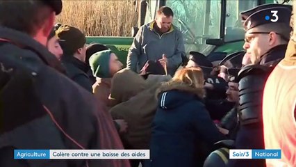 Les agriculteurs en colère contre une potentielle baisse des aides européennes
