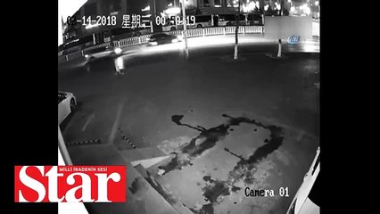 Beceriksiz hırsız tuğlayı mağaza vitrini yerine suç ortağının kafasına attı