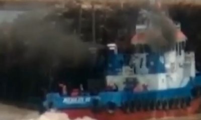 Video Amatir: Kapal Tongkang Tabrak Jembatan Mahakam