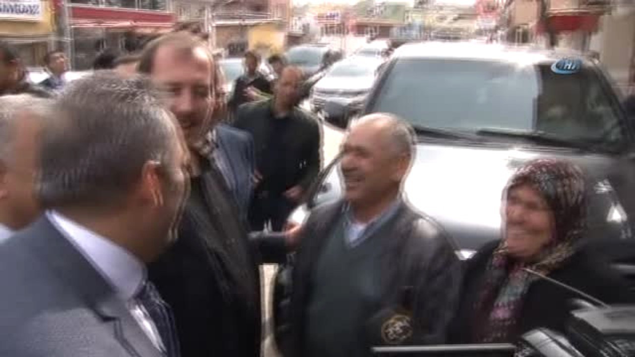 Sanatçılar, Hatay Esnafını Ziyaret Etti