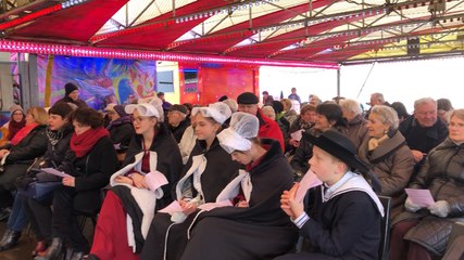 La messe des forains sur le manège Pasquier