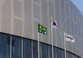 High Winds Cause Closure of Gangneung Olympic Park, Play Havoc With Events