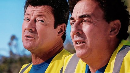 LES MUNICIPAUX, CES HEROS Bande Annonce