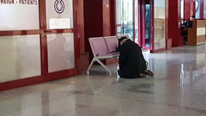 Yaşlı Adamdan Namaz Hassasiyeti