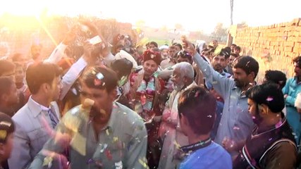 shadi ki khushi mein dulha ne kya kar diya