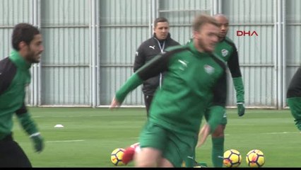 Bursaspor'da Moussa Sow, Galatasaray Maçına Yetişecek Hd