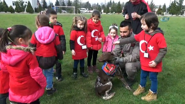 Kreş öğrencilerinden askere resimli destek