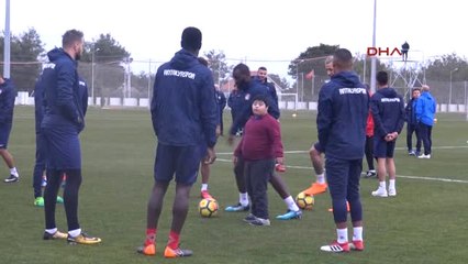 Antalyaspor'da Neşeli Antrenman
